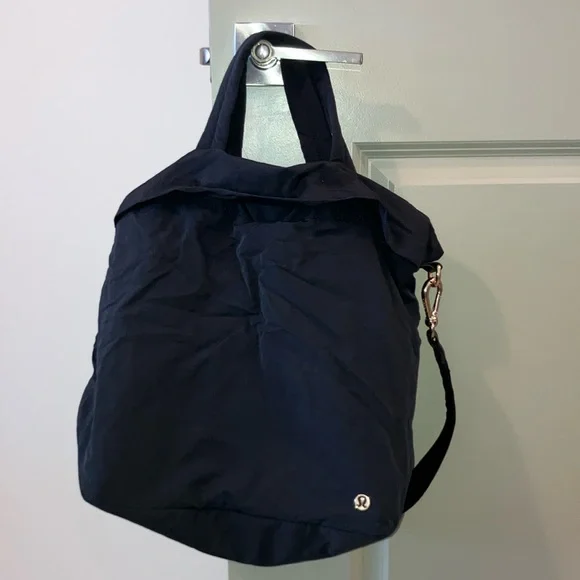 Lululemon Lot Black On My Level Bag 2.0 19L Belt Everywhere Belt bag - Picture 3 of 11